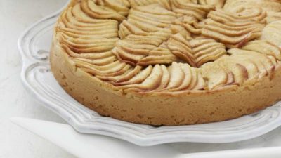 Μηλόπιτα Φέτες Μήλου Κομένη 1,1kg